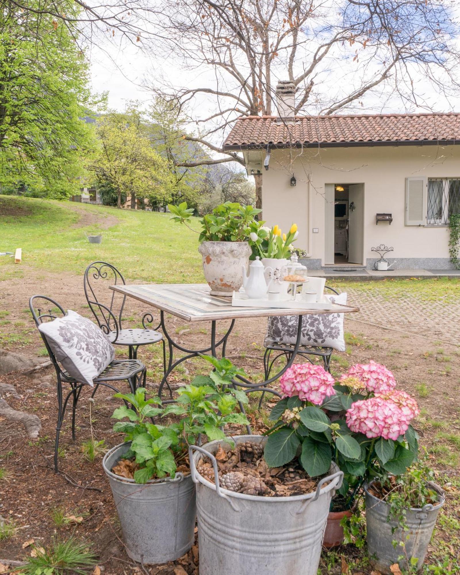 Bnbook Maison Charlotte Lago Maggiore Porto Valtravaglia Ngoại thất bức ảnh